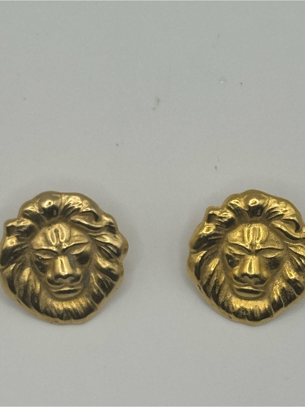 Vintage Gold Lion Head Stud Earrings for Women — Bold Sculpted Gold-Tone Studs